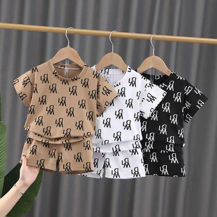 تيشيرتات أطفال صيفية للطفل    Summer Kids T-shirts for Baby