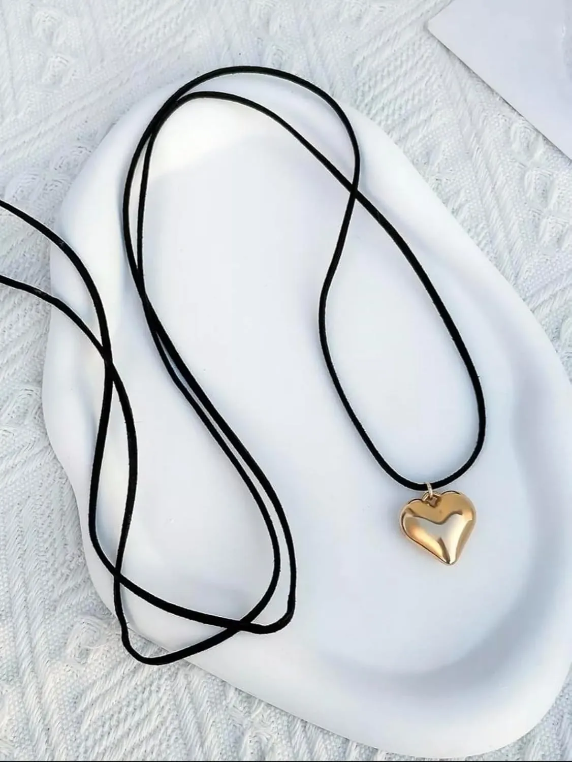 AYAL Chunky Puffy Heart Choker Necklace - Big Heart Pendant Adjustable Velvet Chain Heart Necklaces for Women Teen Girls Y2K Trendy Jewelry Accessories