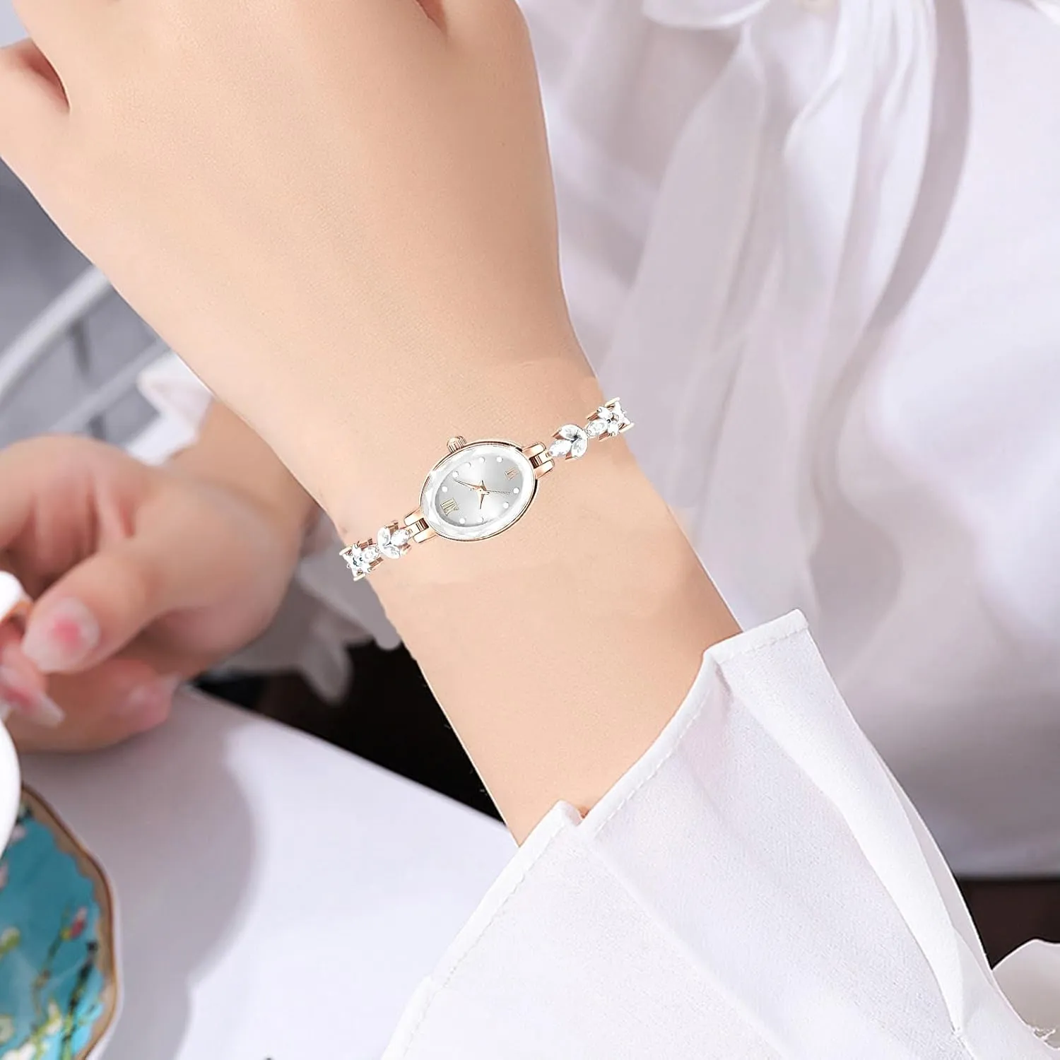 BESTKANG Women's Watch Luxury Petal Casual Bracelet Watch Simulated Quartz Watches for Women