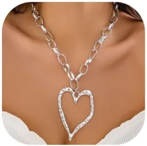 Chunky Heart Necklaces for Women Chunky Pearl Chain Stackable Heart Charm Necklace Large Heart Pearl Choker Necklaces Exaggerated Heart Pendant Necklace Statement Jewelry