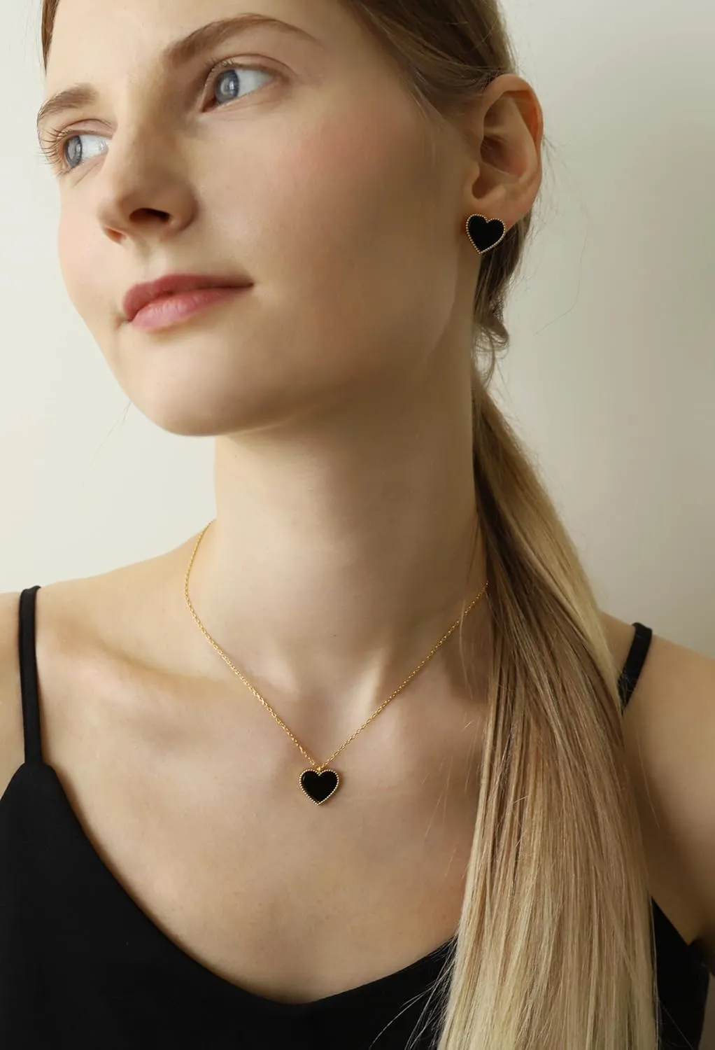 Clover Necklace for Women, 14K Gold Plated Lucky Charrm Pendant Jewelry, Birthday Christmas Valentine's Day Gifts