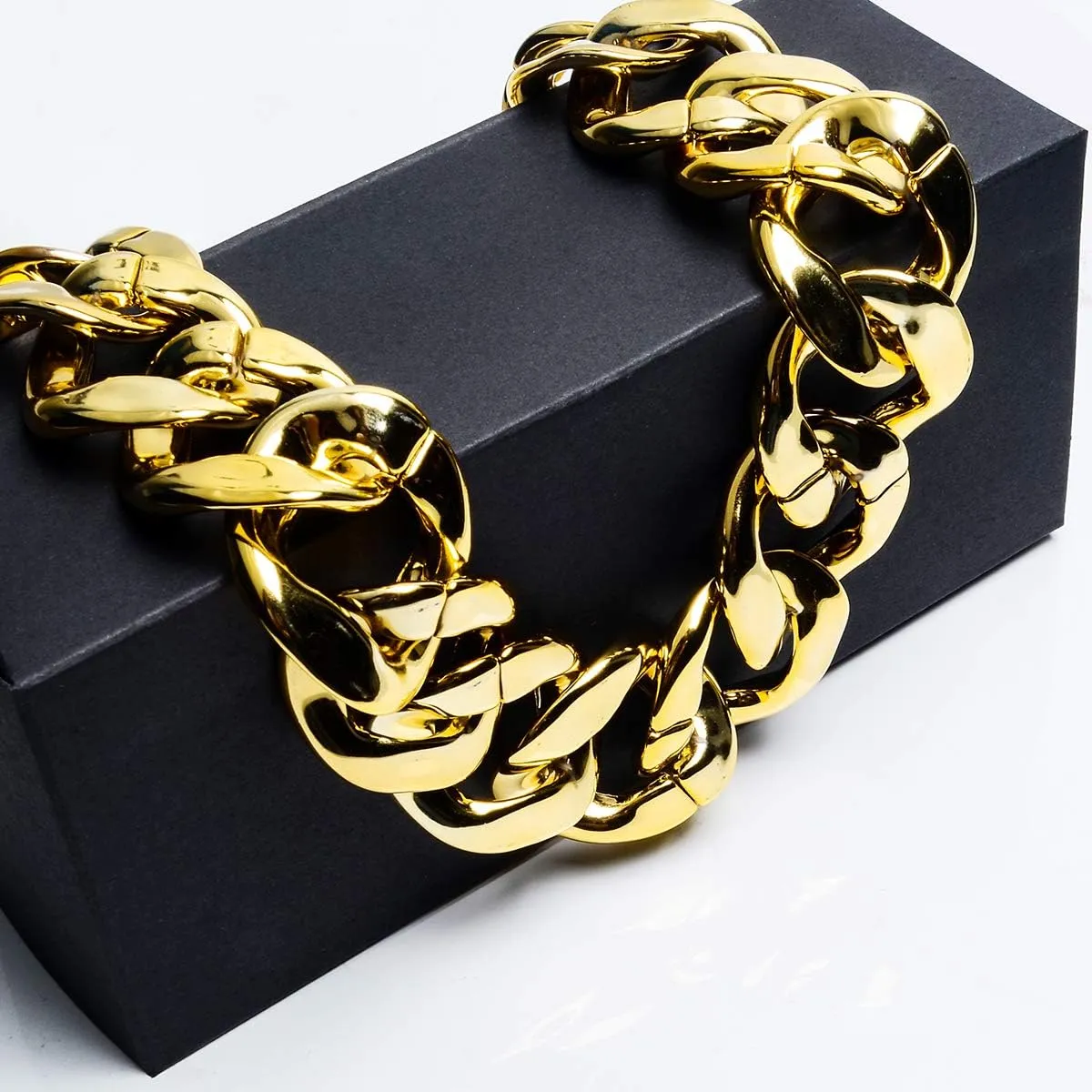 CrazyPiercing Faux Gold Acrylic Chain Necklace, 90s Punk Style Necklace Costume Jewelry, Hip Hop Turnover Chain Necklace, Plastic 32 inches, 36 inches 35mm