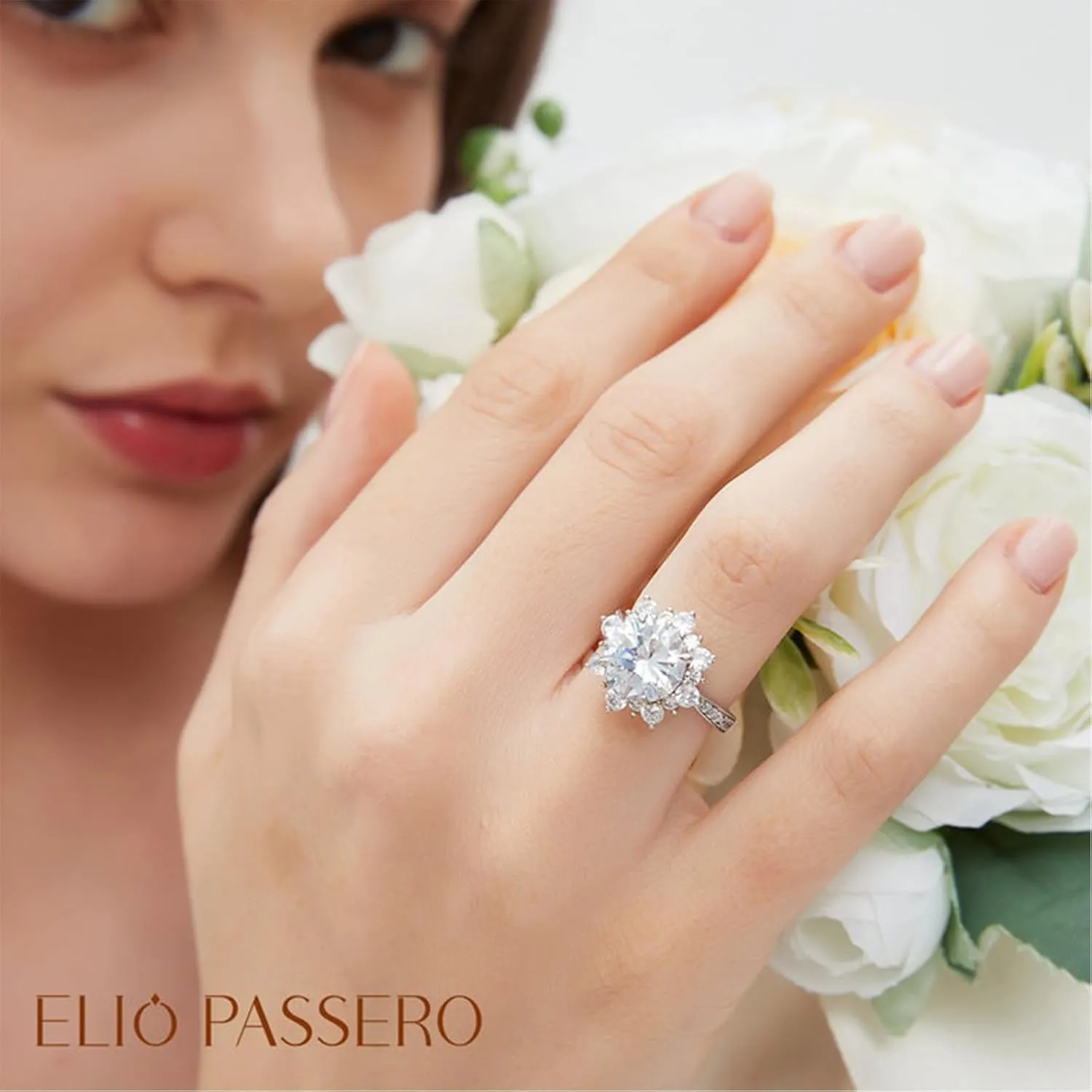 Flower Moissanite Engagement Rings for Women.Women's 925 Sterling Silver Big Flower Shaped Engagement Moissanite Ring,D Color VVS1 Wedding Bands Moissanite Halo Rings 0.5/1.5/2/3CT