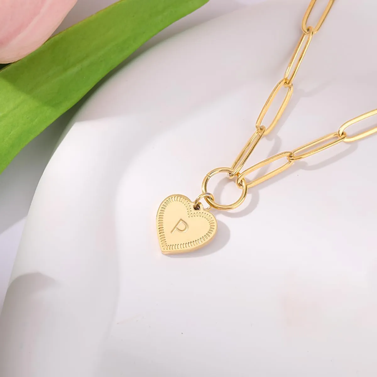 Gold A-Z Initial Necklace Heart Initial Pendant Necklaces Letter Choker Necklace For Women Birthday Valentine's Day Mother's Day Gift