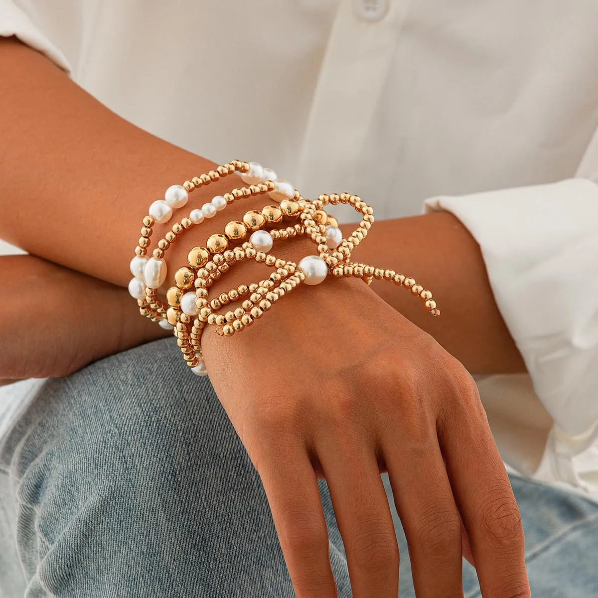 Gold Bead Stackable Bracelet for Women Adjustable Stack Strand Bead Ball Bracelet Set Bohemian Stretch Bow Beaded Bracelets Pearl Set Bracelet Statement Ball Bracelet Hand Jewelry
