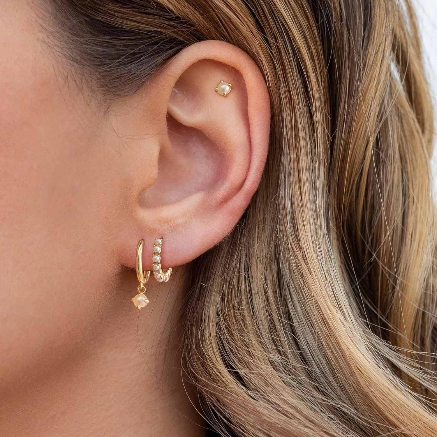 Gold Hoop Earrings for Women, Small 14K Gold Plated Huggie Hoop Earrings Dainty Earring Stacks Hypoallergenic Simple Cartilage Earring Sets for Multiple Piercing Jewelry