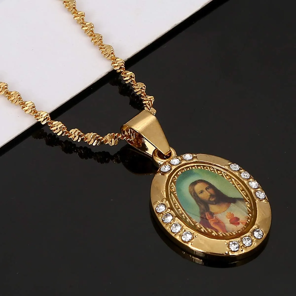 Gold Plated Jesus Pendant Christian Jewelry Enamel Blessed Jesus Image Necklace Jewelry