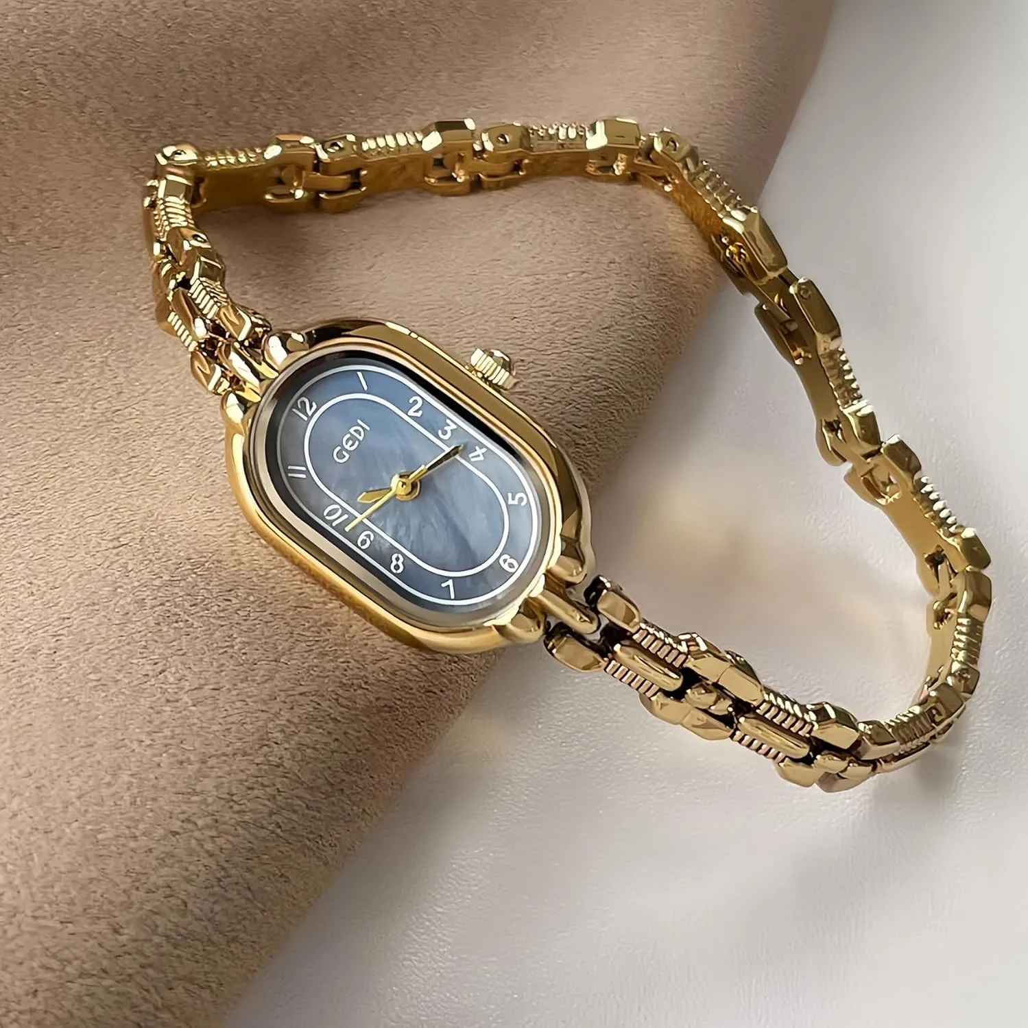 Gosasa Vintage Gold Watch for Women Small Gold Oval dial Dainty Bracelet Quartz Elegant Women's Dress Watch Waterproof Stainless Steel Band Tool Included