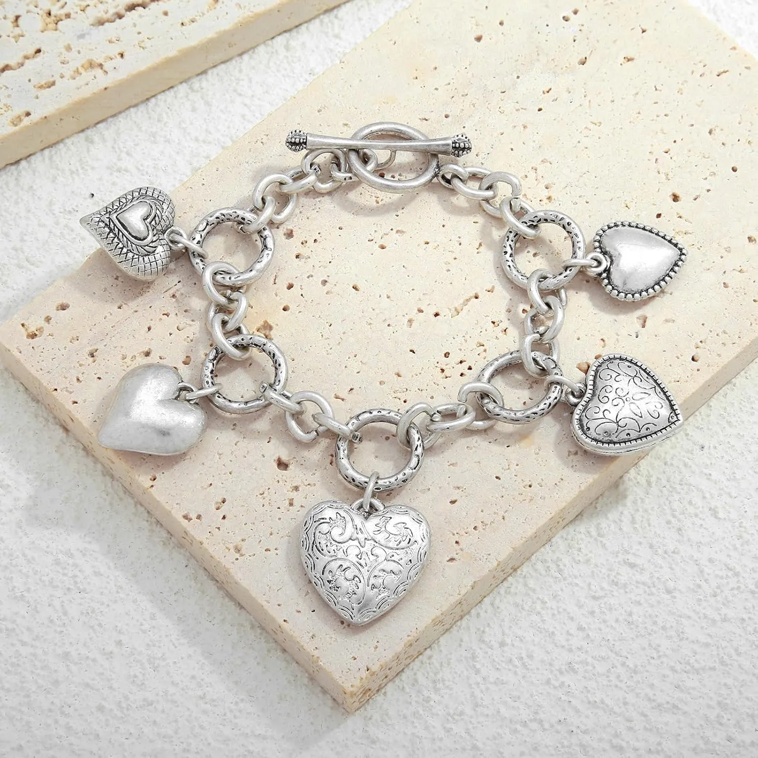 Heart Charm Bracelet for Women Chunky Matte Gold Link Chain Bracelet Vintage White Gold Love Heart Bracelet Fashion Valentines Bracelet