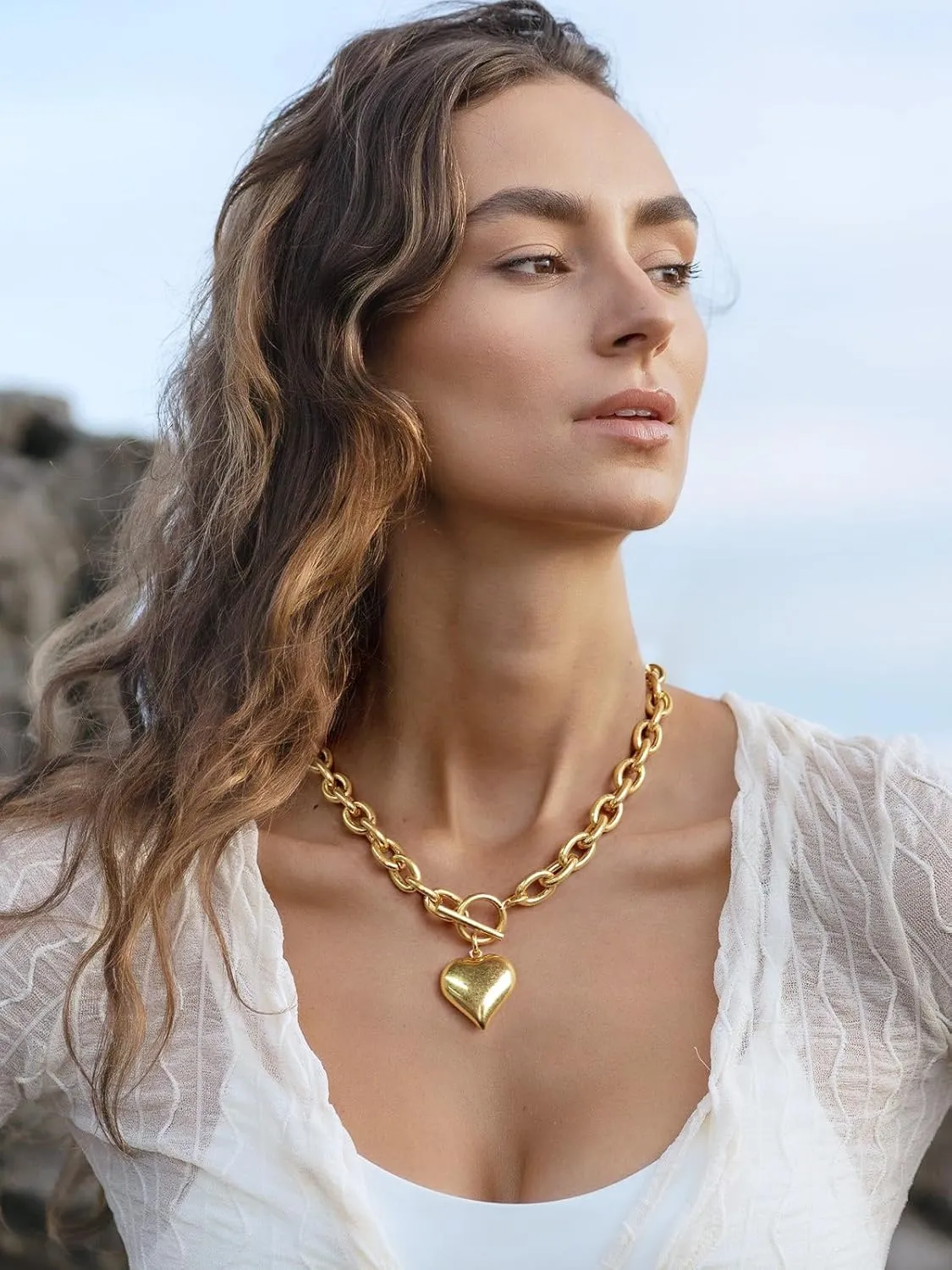 Heart Pendant Necklaces for Women Statement Chunky Chain Necklace Love Heart Charm Choker Necklace