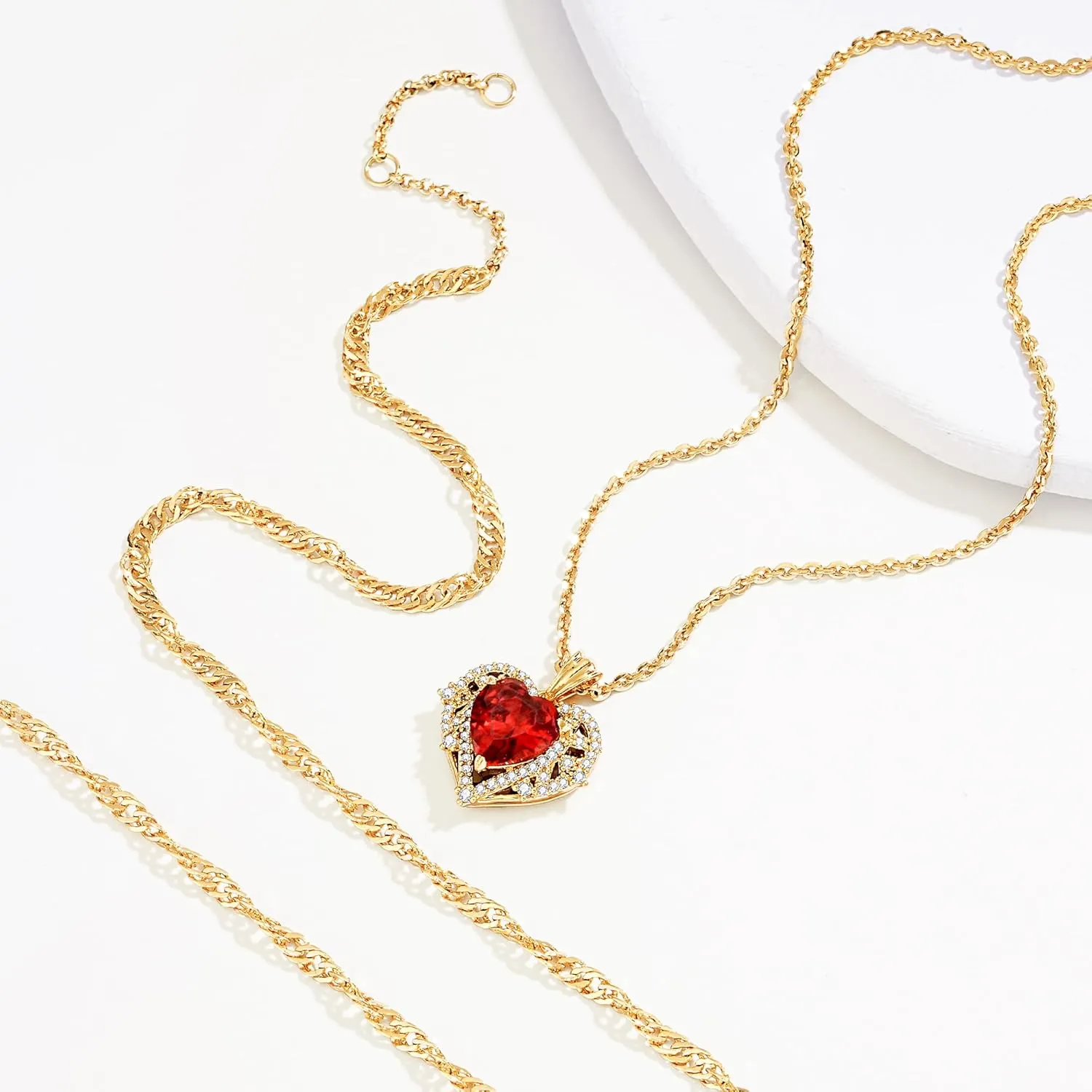 MTMY Layered Heart Necklaces for Women Stackable 14K Gold Plated Chain Necklace Layering CZ Heart Pendant Choker Necklaces Trendy Jewelry Set Gifts