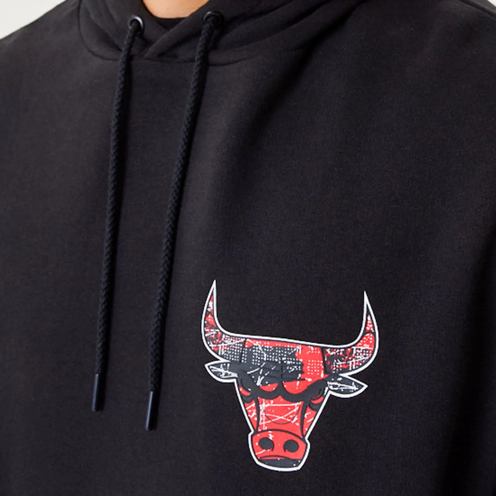 New Era Mens Chicago Bulls Infill Team Logo Oversized Hoodie - Black