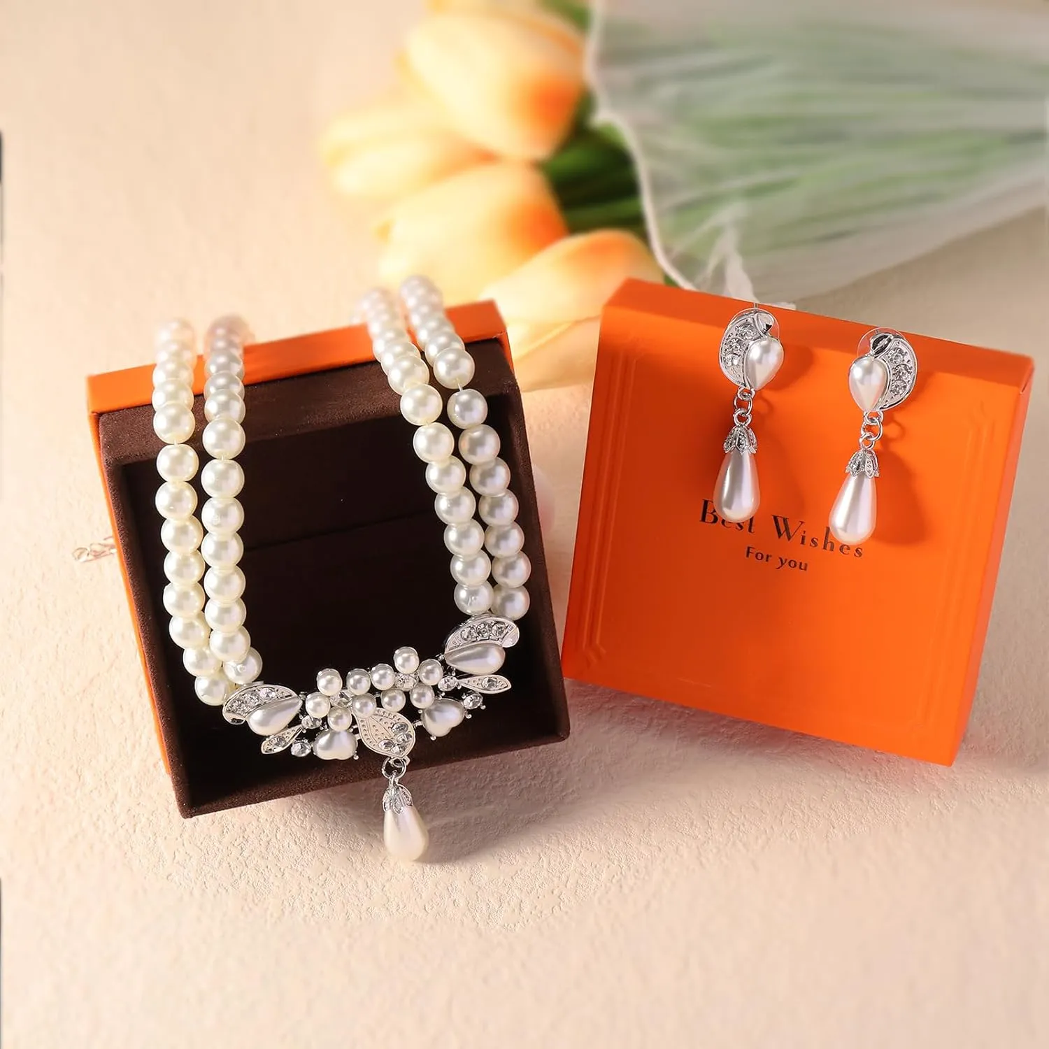 Pearl Jewelry Set for Women,Pearl Necklace and Earring Set for Women Anniversary Birthday Friendship Party Valentine Gif