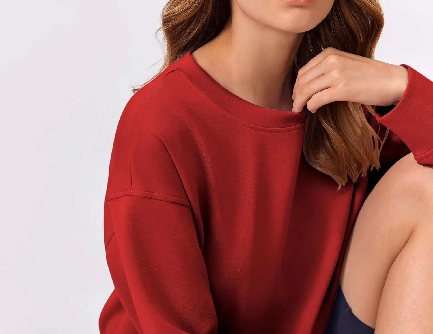 PINSPARK Crewneck Cropped Sweatshirt for Women Soft Long Sleeve Crop Tops Oversized Lightweight Basic Sweaters Fall 2025