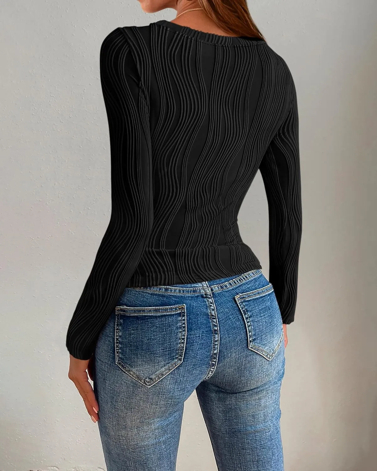 PRETTYGARDEN Women's Tops 2025 Spring Fashion Long Sleeve Crewneck Blouses Slim Fit Shirts Textured Knit Basic T Shirts