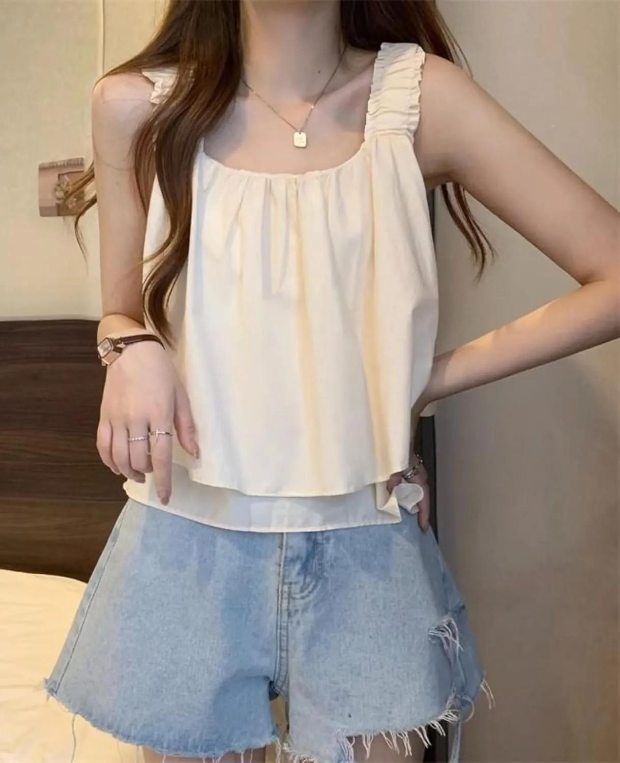Ruffle Sleeve Summer Tank Tops for Women Cute Shirts Y2k Loose Fit Cropped Flowy Tops Babydoll Blouse Streetwear