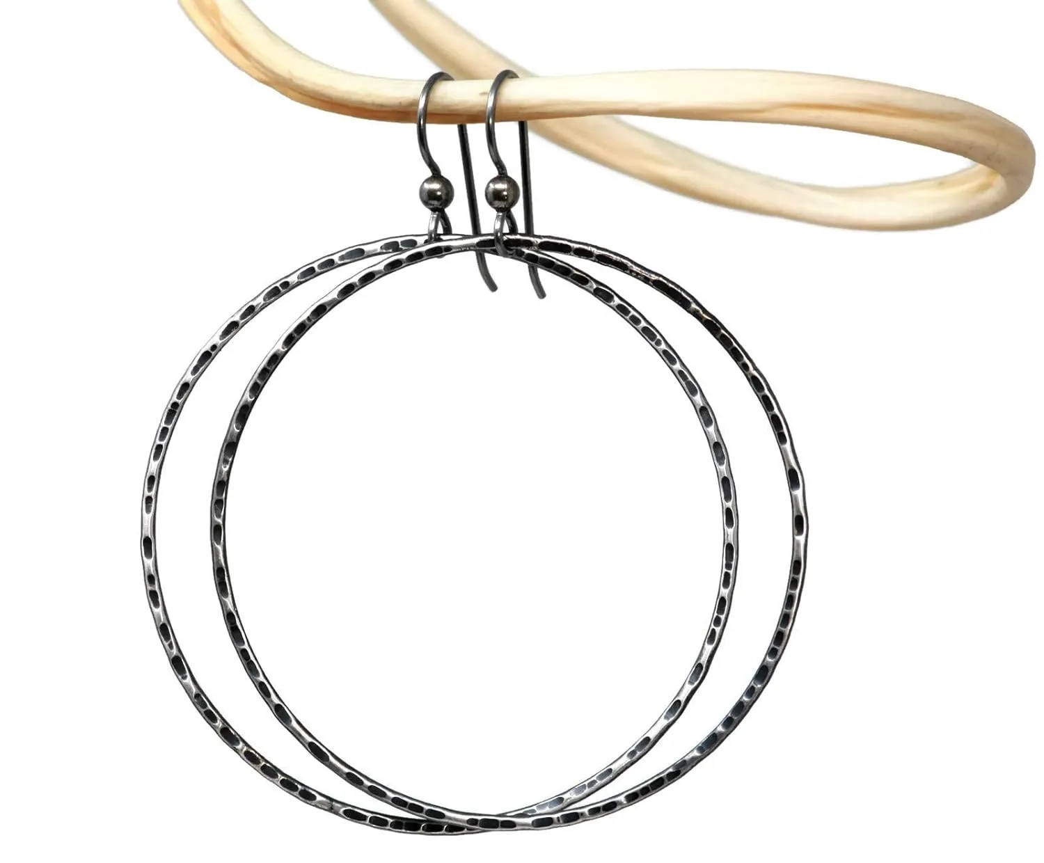 Salish Sea Inspirations Gunmetal Silver Hammered Circle Hypoallergenic Hoop Earrings (2.0" Diameter)