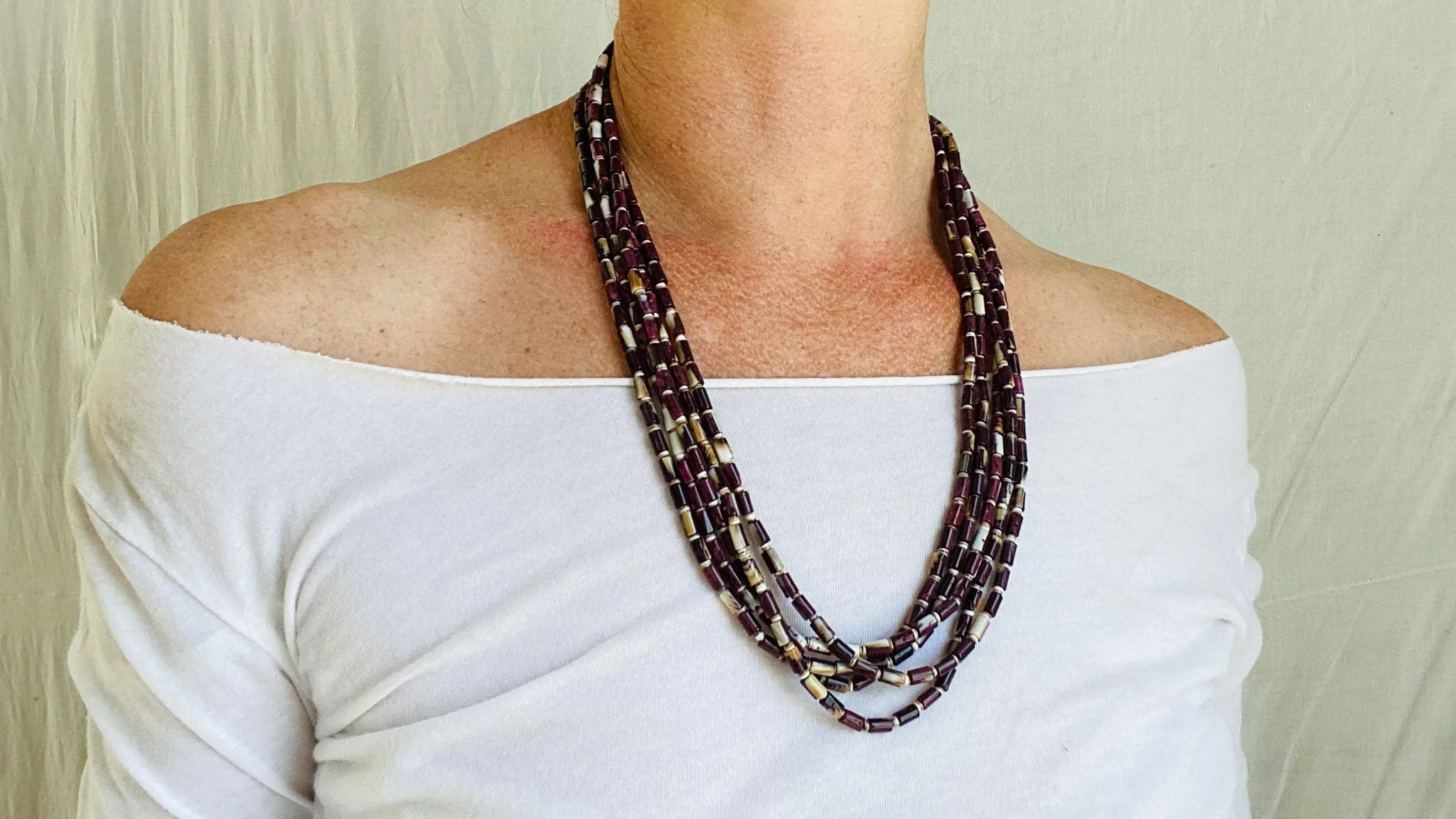 Santo Domingo Pueblo Multi-Strand Spiny Oyster Necklace. Native American