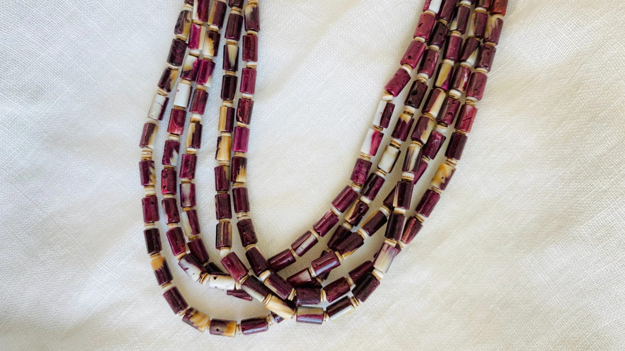 Santo Domingo Pueblo Multi-Strand Spiny Oyster Necklace. Native American