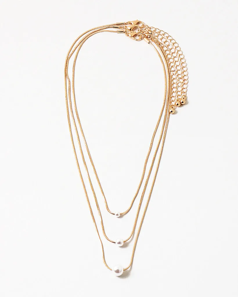 Set of 3 Layered Necklaces with Pearls
