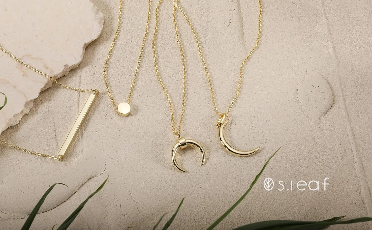 S.Leaf Gold Choker Necklace for Women Sterling Silver Dainty Gold Plated Bar Necklace Best Friend Birthday Gifts for Women Trendy Sister Mom Wife Womens Her Friend Party