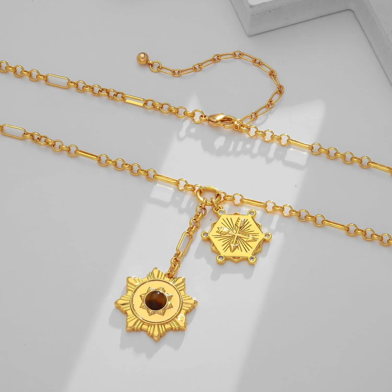 WOWORAMA Gold Pendant Necklace for Women Trendy Sun Star Cross Charm Necklace Lucky Leaf Heart Choker Necklace Chunky Gold Chain Necklace