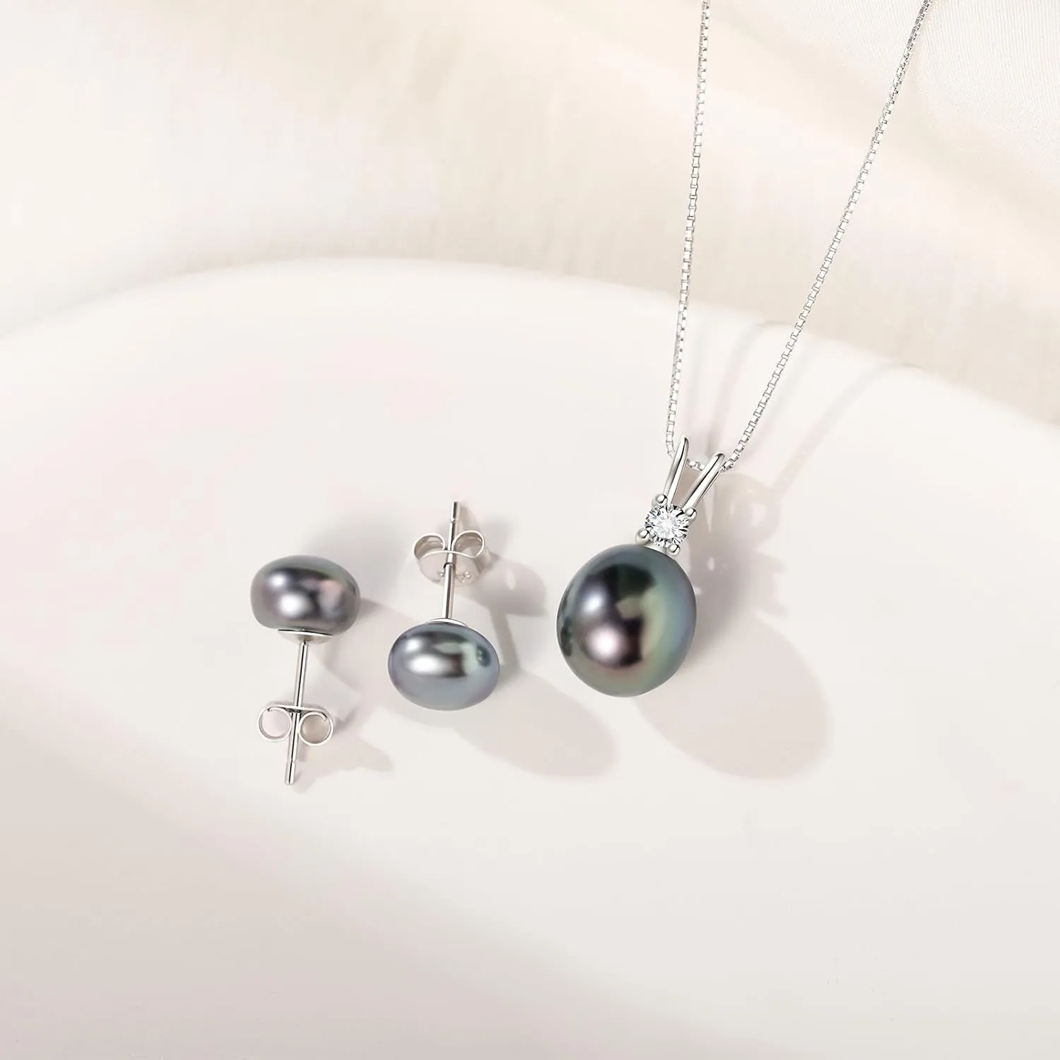 YAMI Pearl Jewelry Set for Women, 9.5-11mm AAAA Freshwater/Saltwater Pearl Necklace & 8-8.5mm Stud Earrings, 925 Sterling Silver, Hypoallergenic Gift for Her