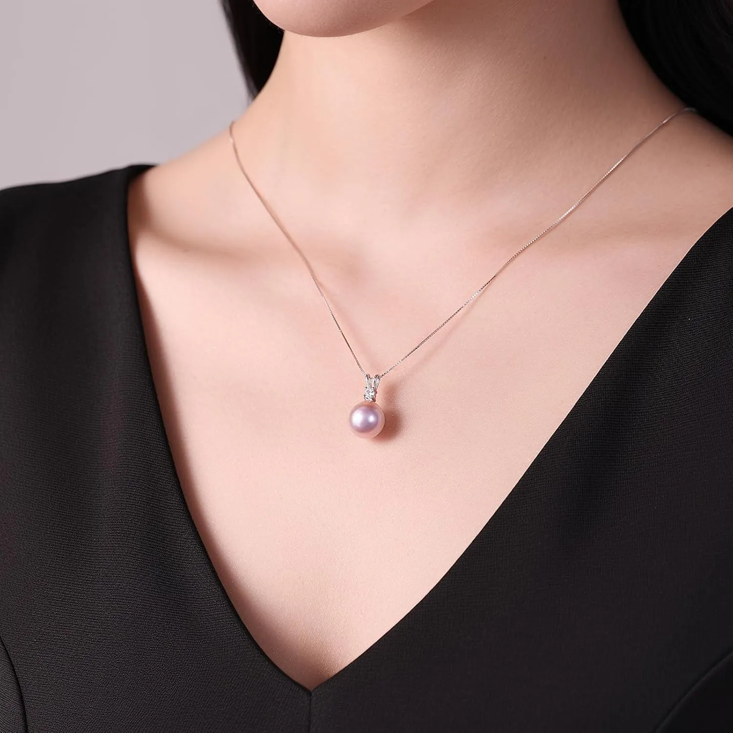 YAMI Pearl Jewelry Set for Women, 9.5-11mm AAAA Freshwater/Saltwater Pearl Necklace & 8-8.5mm Stud Earrings, 925 Sterling Silver, Hypoallergenic Gift for Her